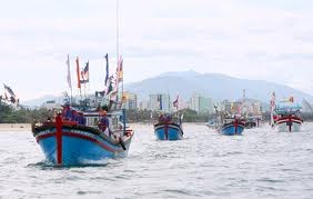Fishermen in Khanh Hoa set sail in Truong Sa - ảnh 1